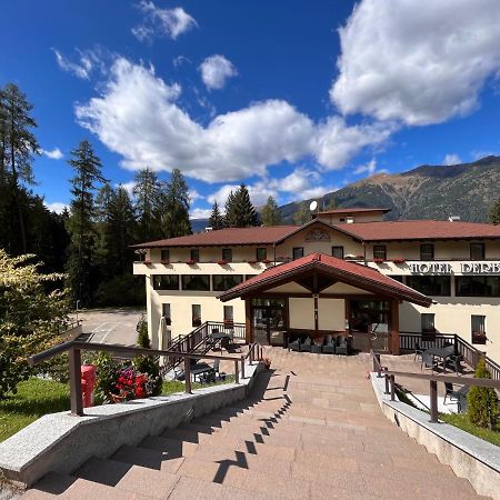Hotel Derby Фолгарида Екстериор снимка